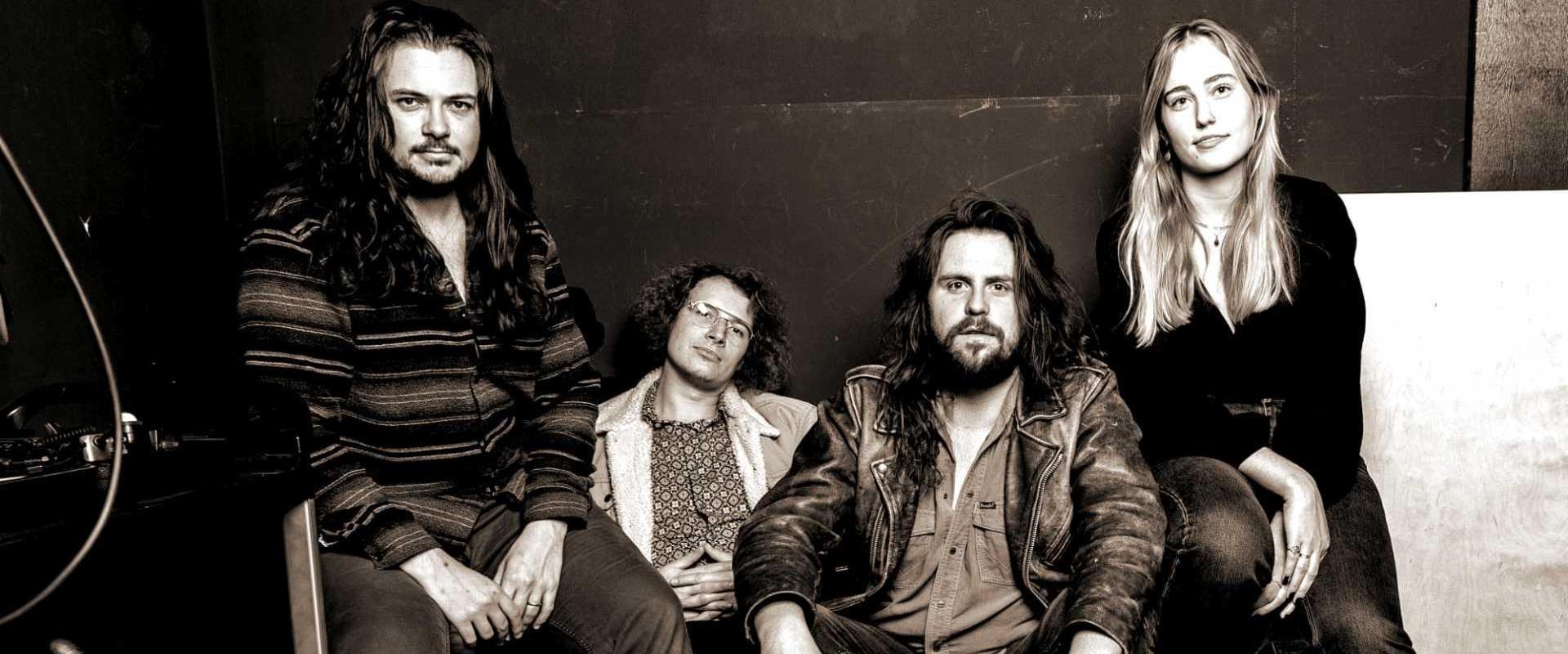 Konzert: Paralyzed