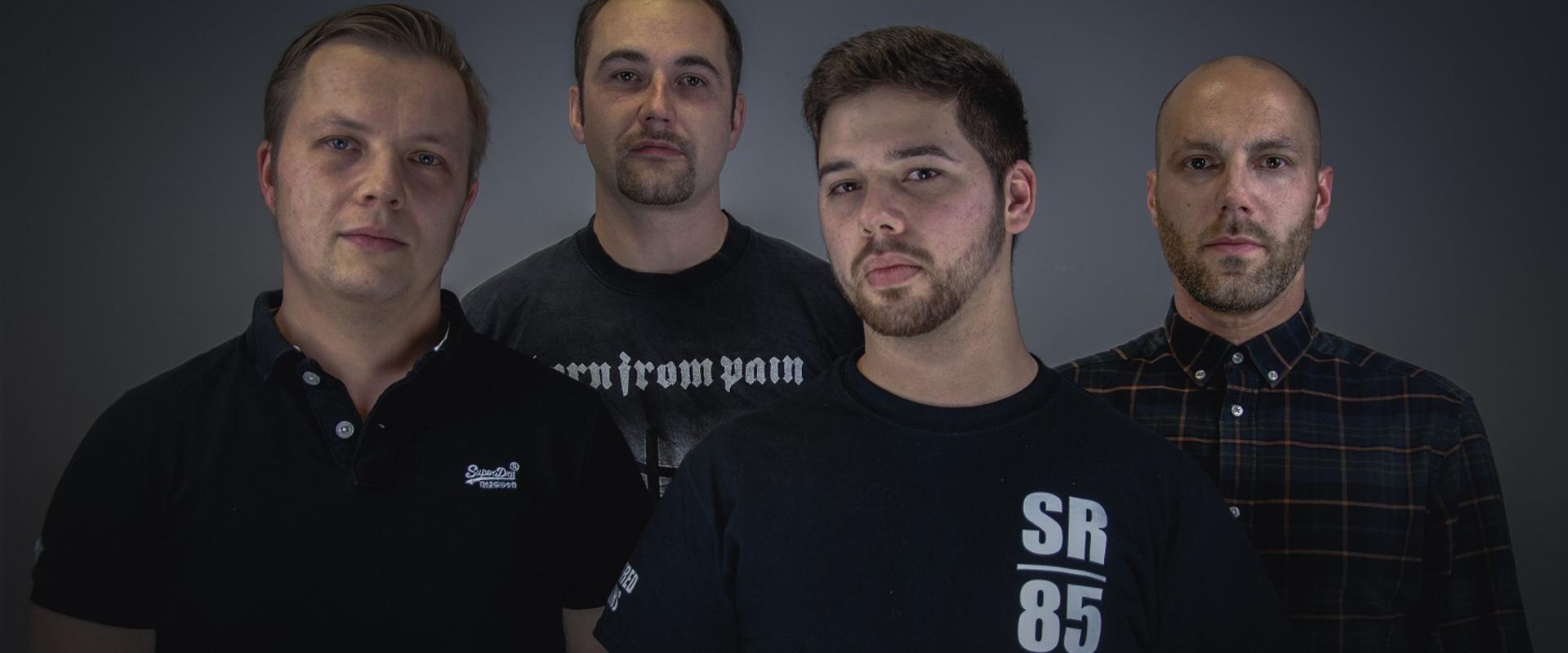 Band: Shattered Remains (Metal)